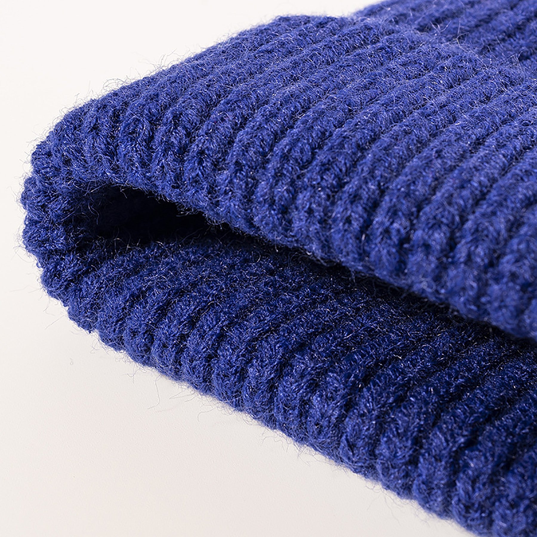 33cd2be381f36b4bf2e12bd8fb5ba1afddf5291083474d0359d5c8f688949200