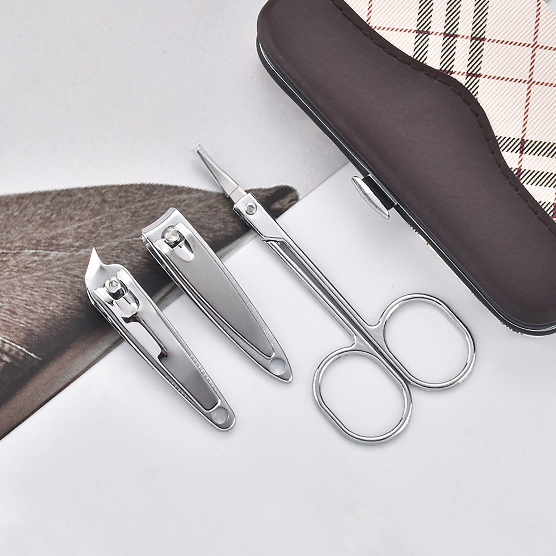 340de229a1131f3903e9c5c96eb3f1e2fae3d5e45cd0acca4e9f208fcfd984b4