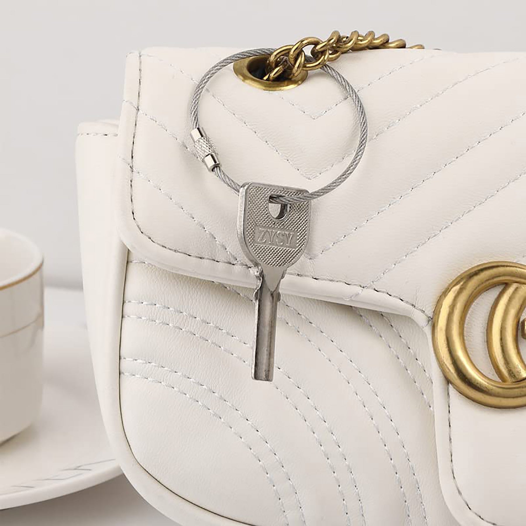 fa02e18aad78340948bbdda38f0daa4947aed9416d1d4e99d0fdea8a6382cb37